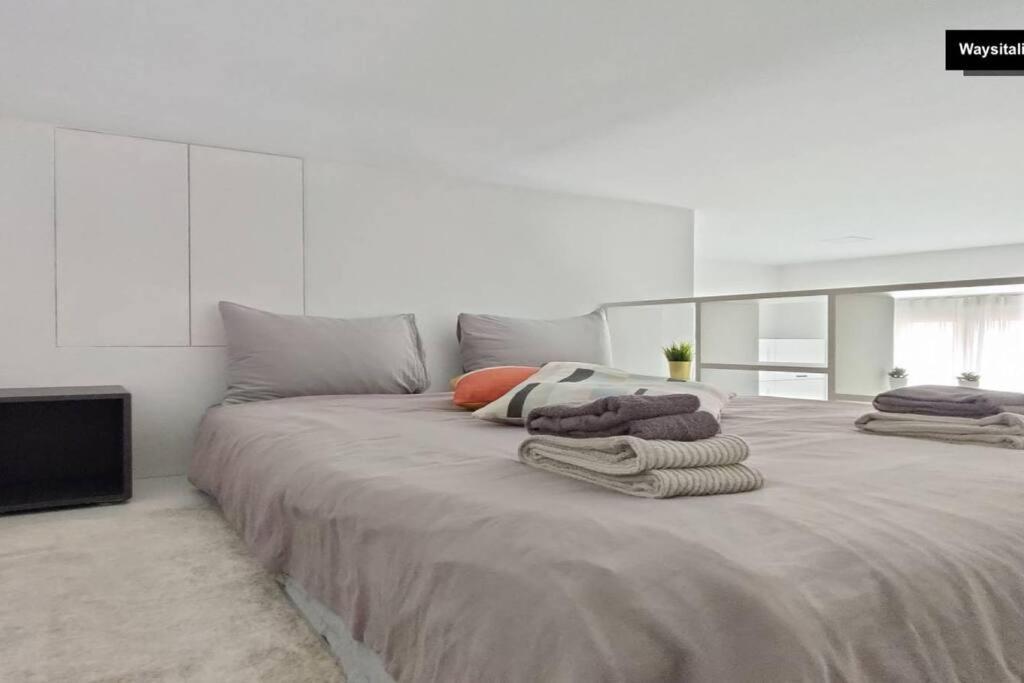 Navigli District Apartment — Foto 1